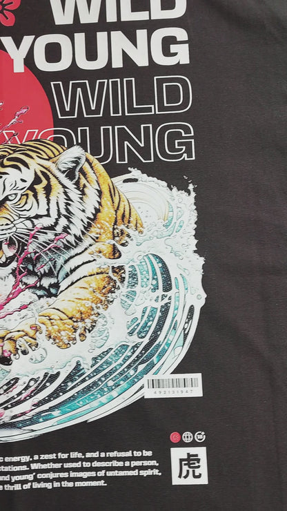 Playera Oversize Japón Wild Young